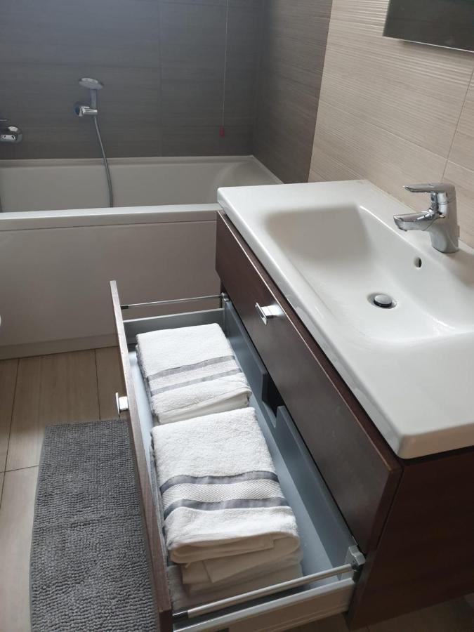Bovisa New Apartment Milan Exterior photo